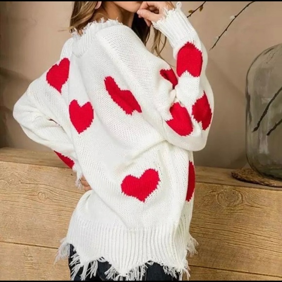 Last I ❤️ Your Distressed Edge Sweater - Picture 3 of 3